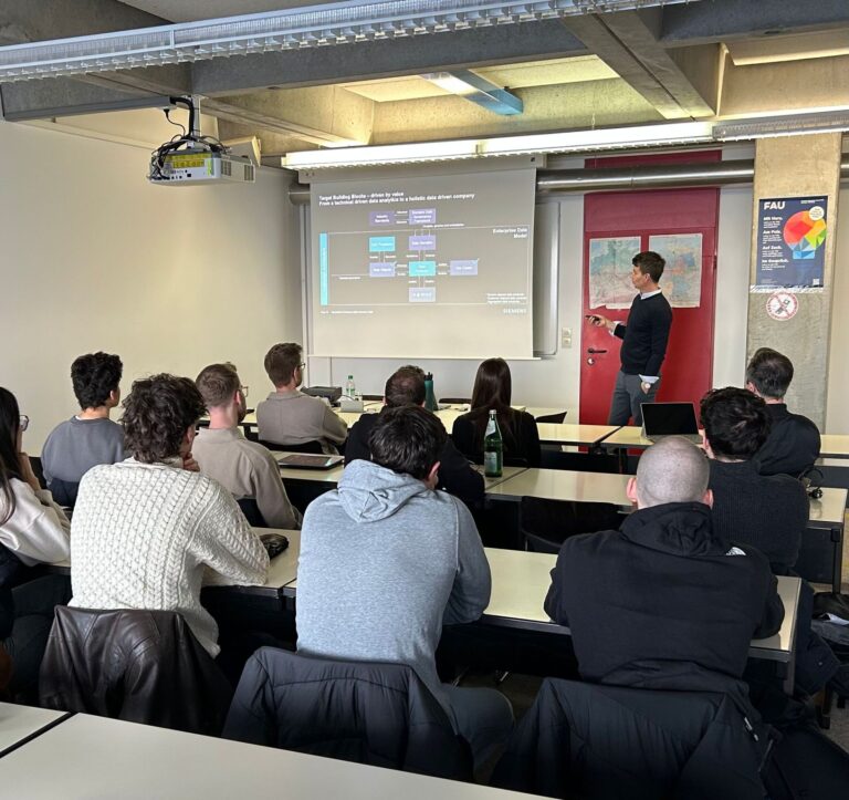 Praxisvortrag zum Einsatz von Big Data-Analysen und KI-Anwendungen in einem Technologieunternehmen